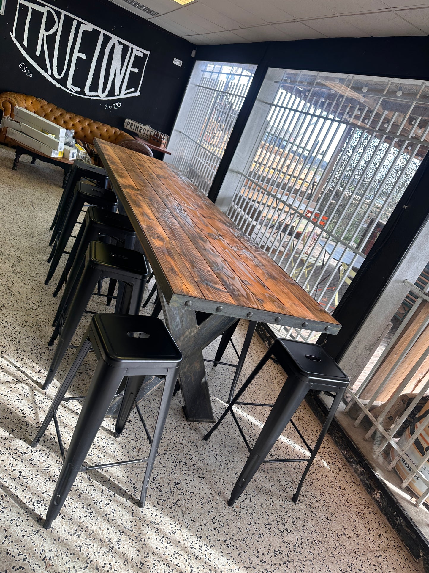 TABLE HAUTE SAINT ANDRE
